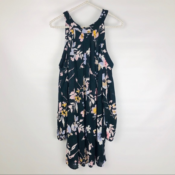 Band of Gypsies Dresses & Skirts - BAND OF GYPSIES | Flowered Black Dress- 415